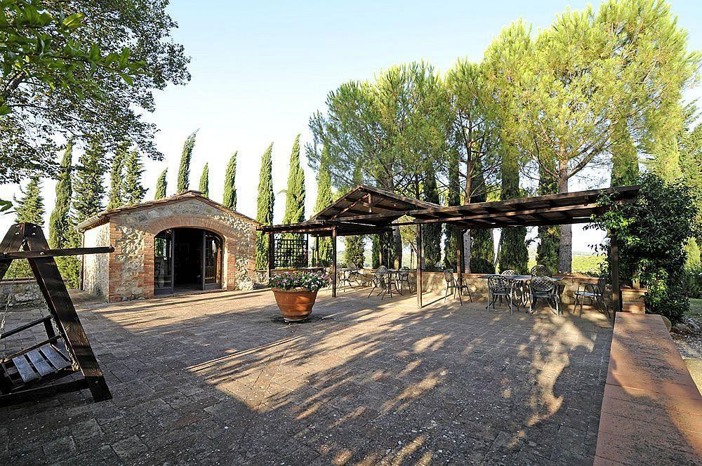 Casanova Di Pescille Farm stay